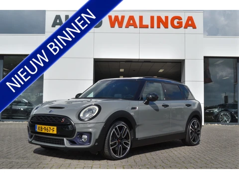 MINI Clubman 2.0 Cooper S JCW Chili | Panoramadak | Leer | Harman/Kardon | Achteruitrij camera | Head-up display | Stoelverwarming |