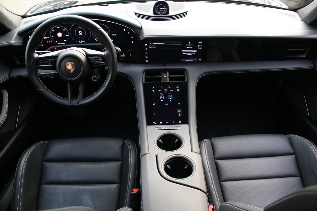 Porsche Taycan – foto 9