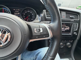 Volkswagen Golf – thumbnail 18