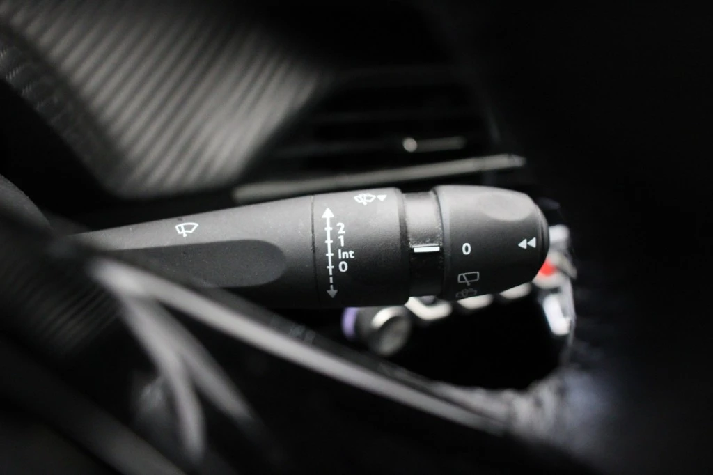 Peugeot 208 – foto 25