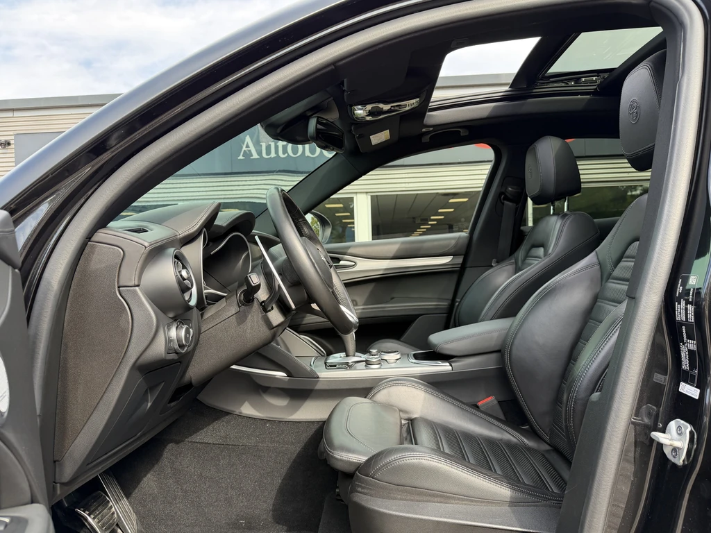 Alfa Romeo Stelvio – foto 9