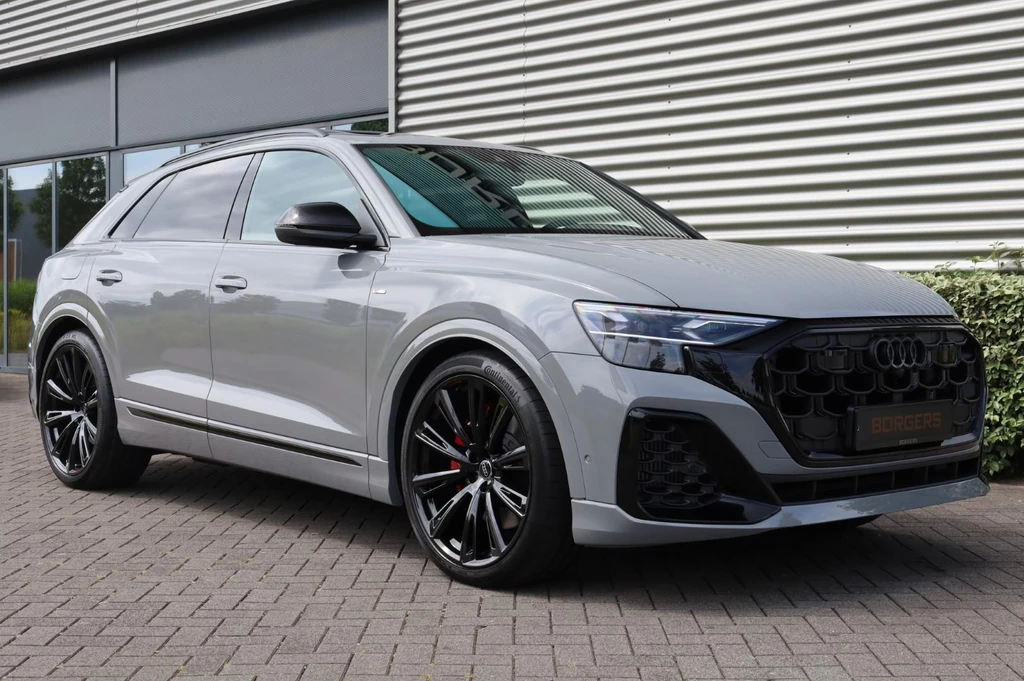 Audi Q8 – foto 10