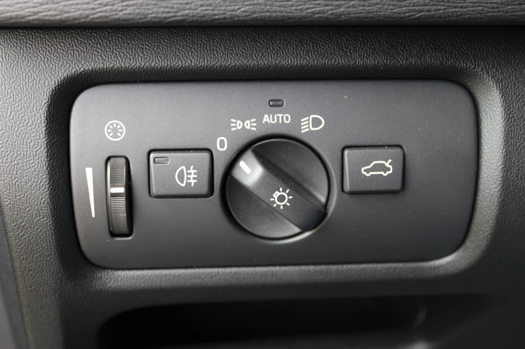 Volvo V40 – foto 21