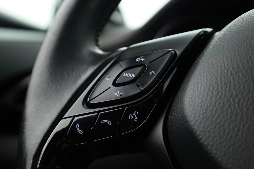 Toyota C-HR – foto 12