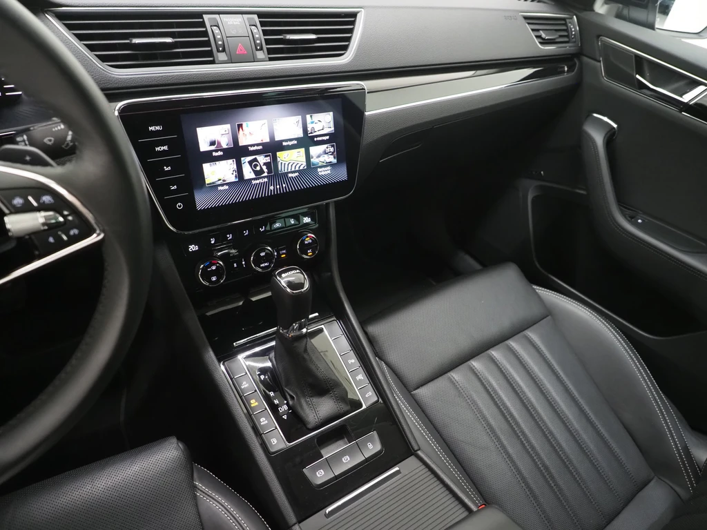 Škoda Superb – foto 38