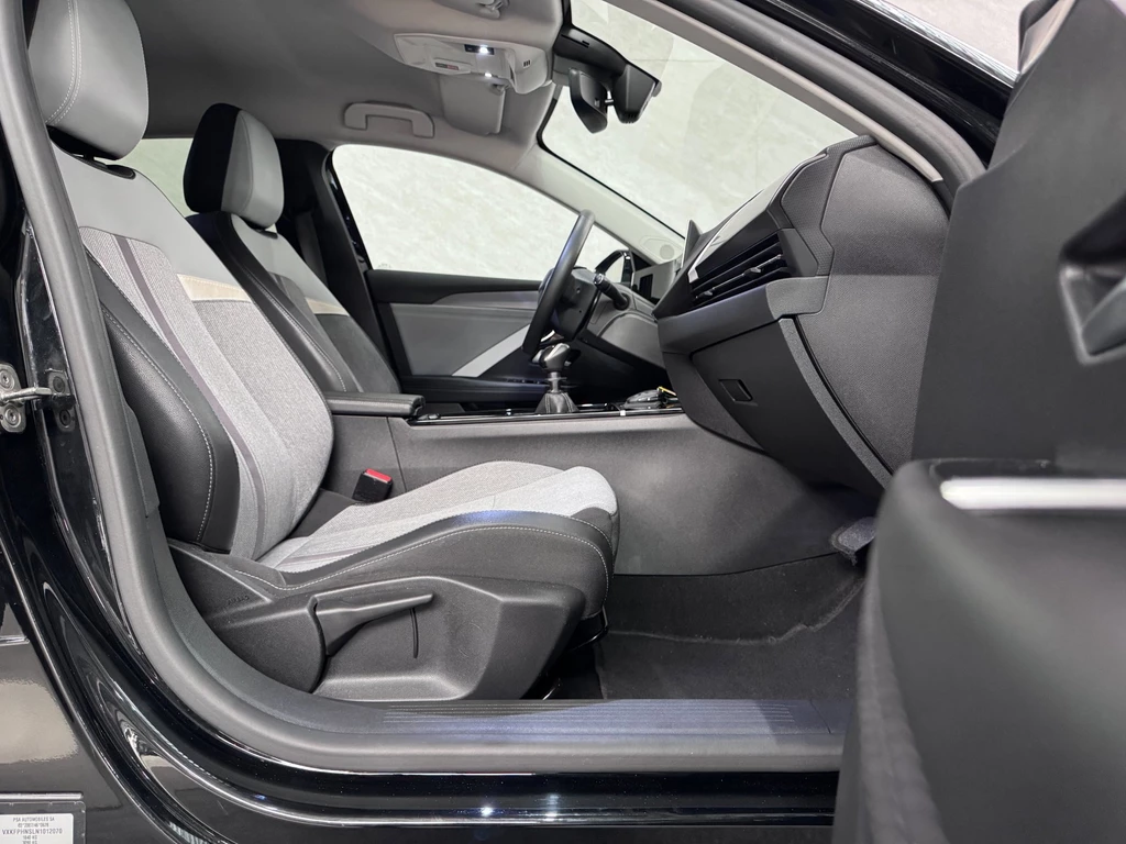 Opel Astra – foto 9
