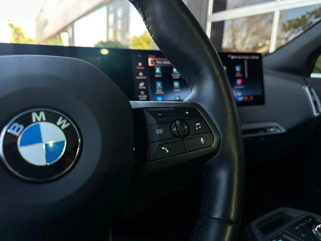 BMW iX – foto 23