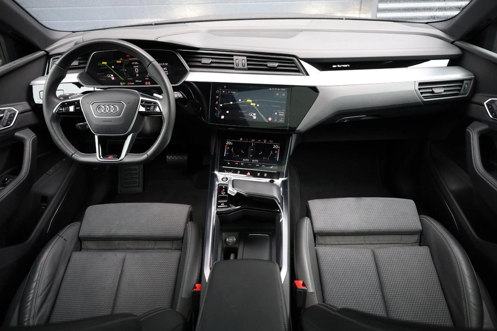 Audi e-tron – foto 26
