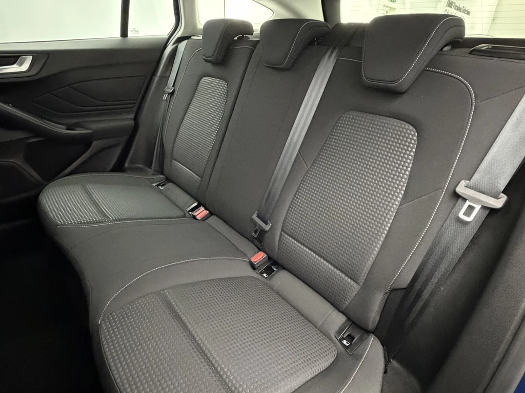 Ford Focus – foto 24