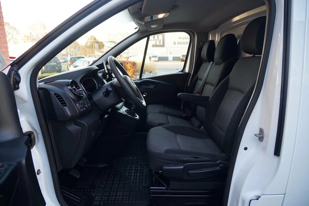 Nissan NV300 – foto 9