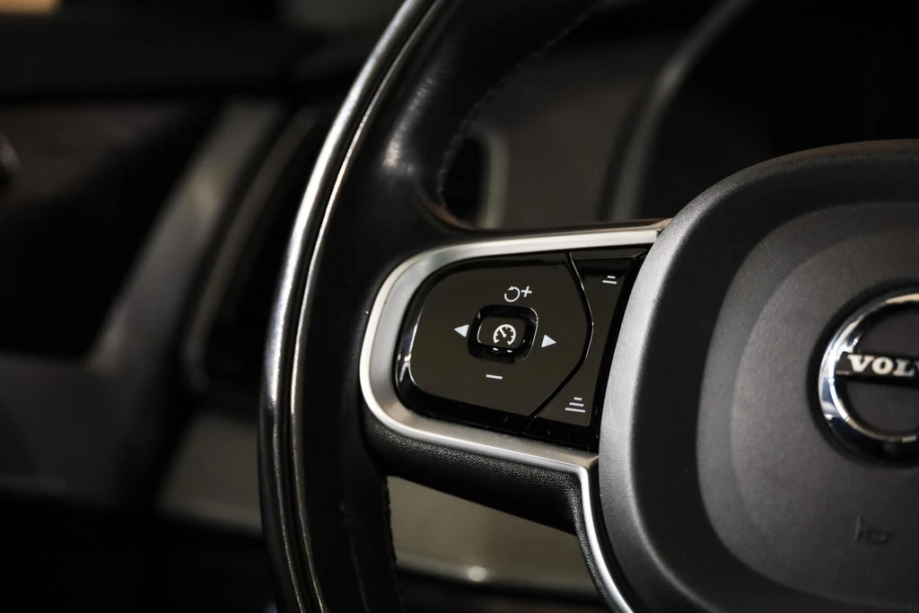 Volvo XC90 – foto 18