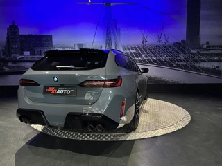 BMW M5 – thumbnail 11