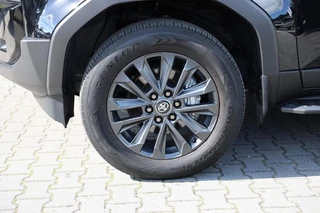 Toyota Land Cruiser – thumbnail 8
