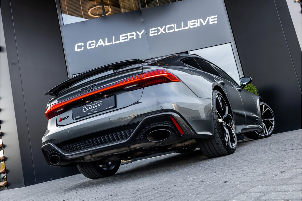 Audi RS7 – foto 8