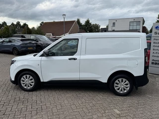 Ford Transit Courier – thumbnail 2