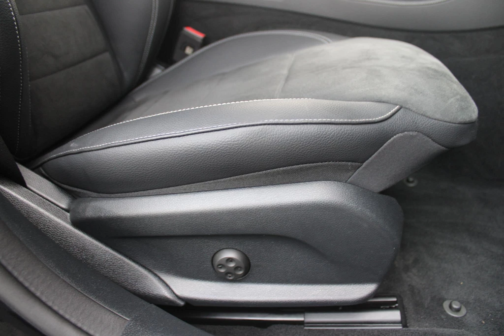 Mercedes-Benz E-Klasse – foto 29