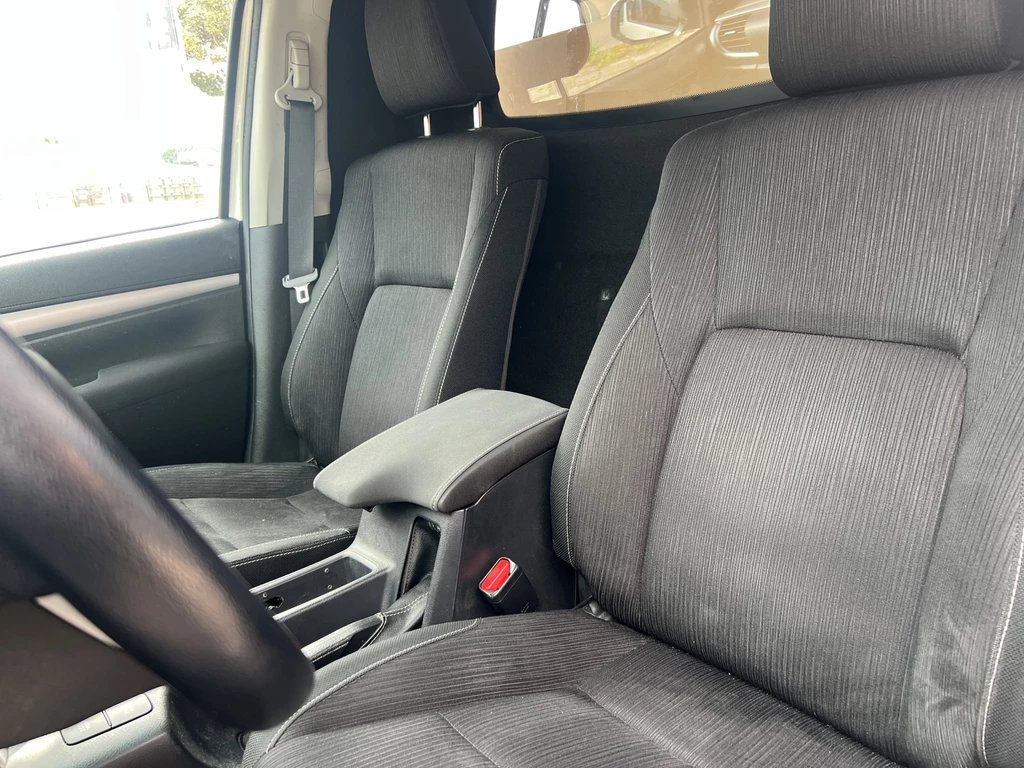 Toyota Hilux – foto 26