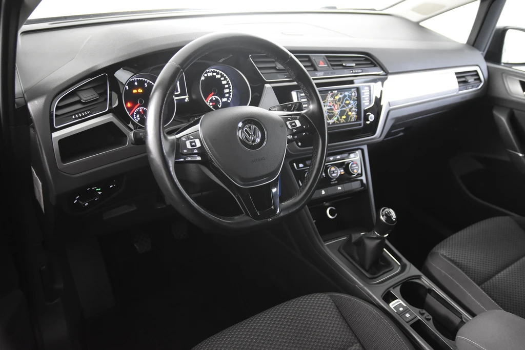 Volkswagen Touran – foto 18