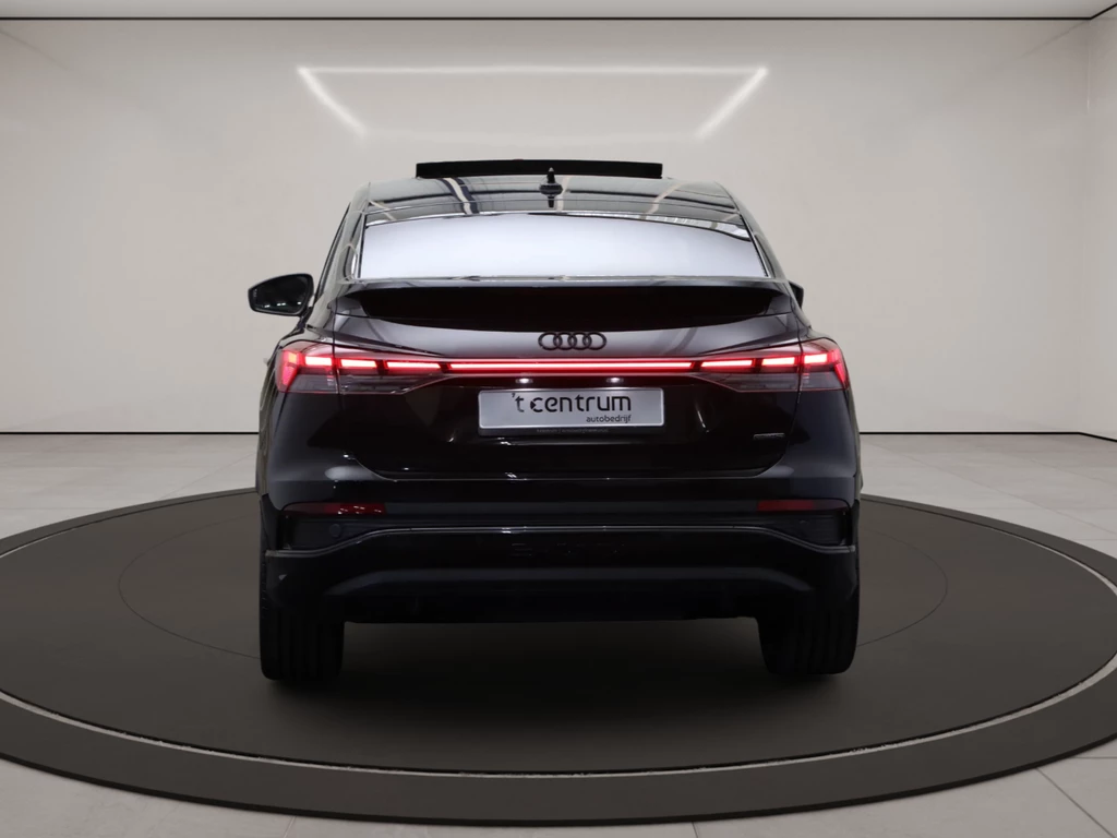 Audi Q4 Sportback e-tron – foto 4