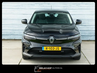 Renault Megane E-Tech – thumbnail 9