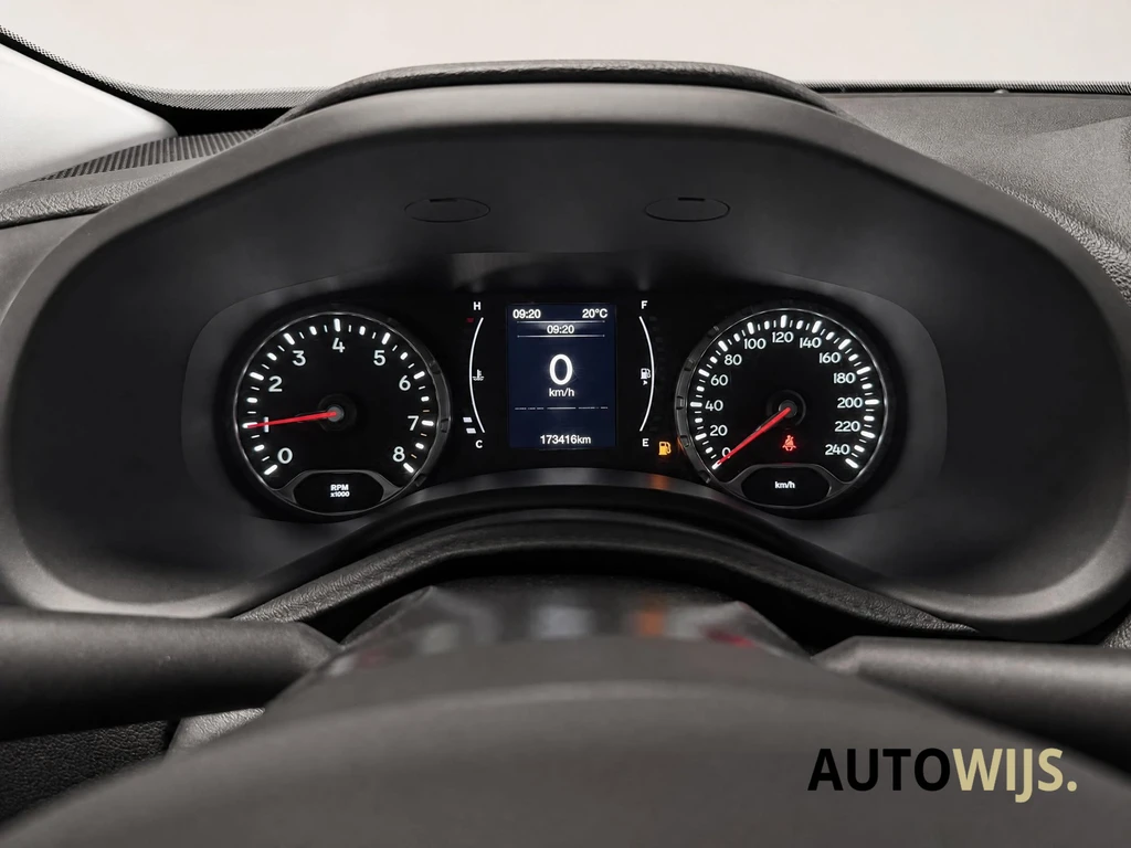 Jeep Renegade – foto 21