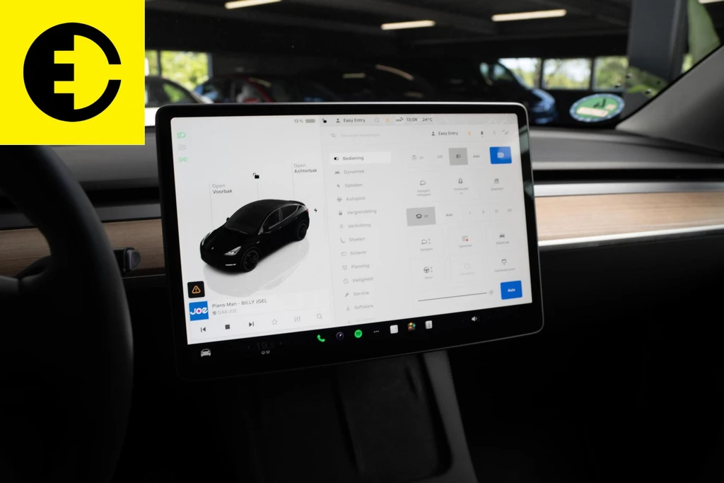 Tesla Model Y – foto 31