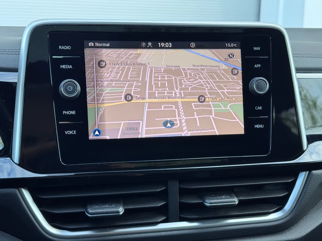 Volkswagen T-Roc – foto 19
