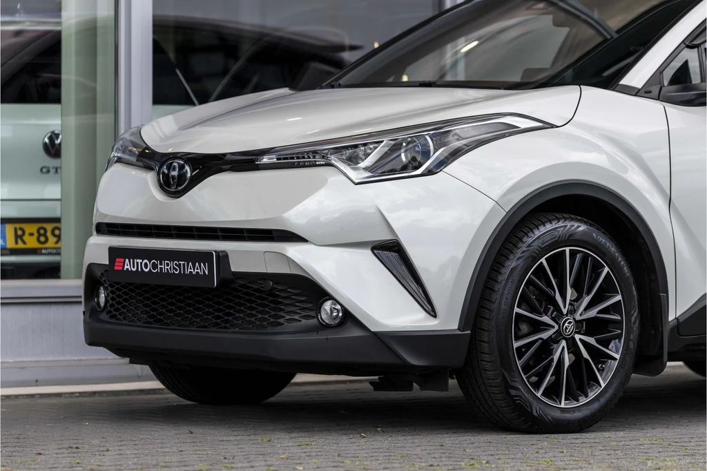 Toyota C-HR – foto 17