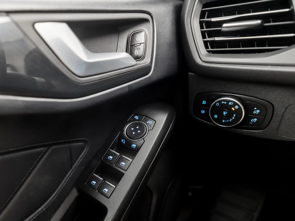 Ford Focus – foto 23