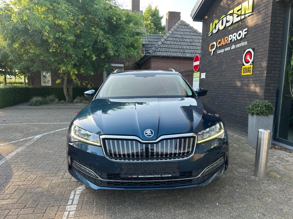 Škoda Superb – foto 11