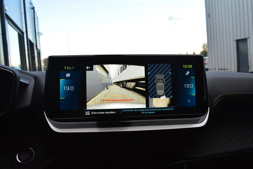 Peugeot e-2008 – foto 18