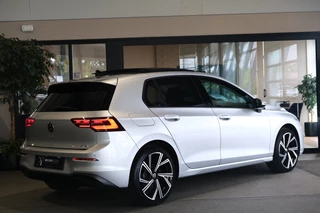 Volkswagen Golf – thumbnail 4