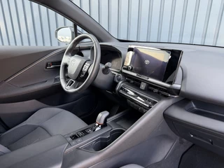 Toyota C-HR – thumbnail 13