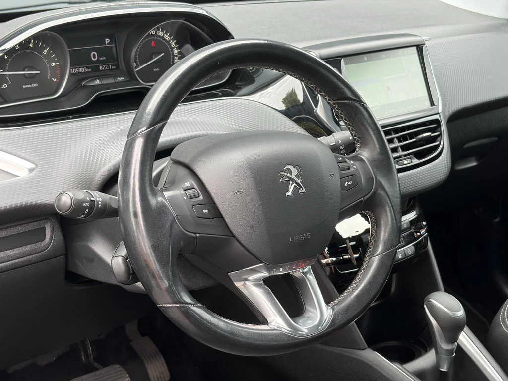 Peugeot 208 – foto 6