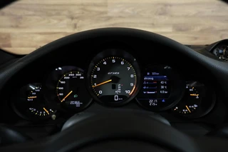 Porsche 911 – thumbnail 23