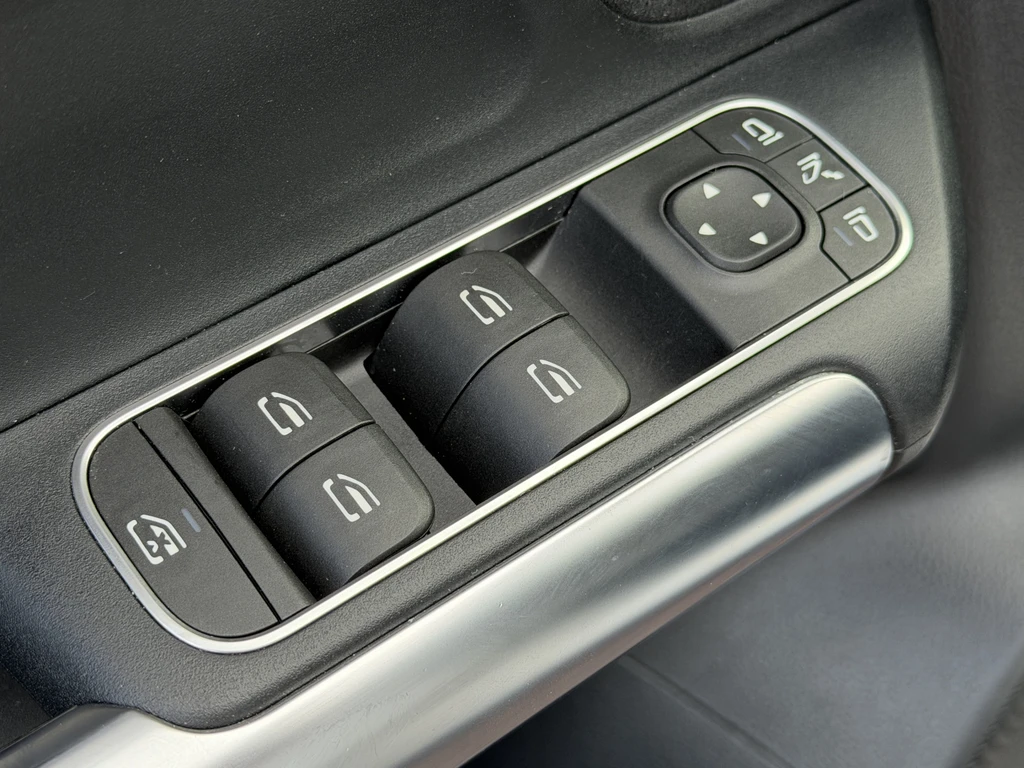 Mercedes-Benz GLA – foto 19