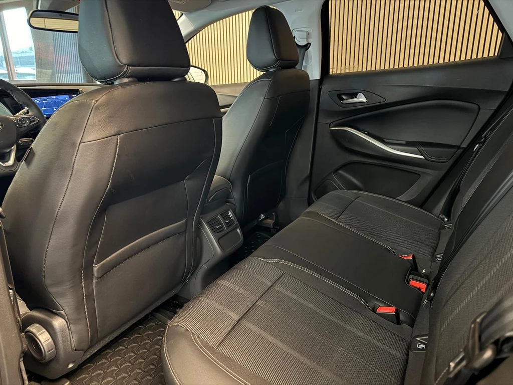Opel Grandland – foto 30