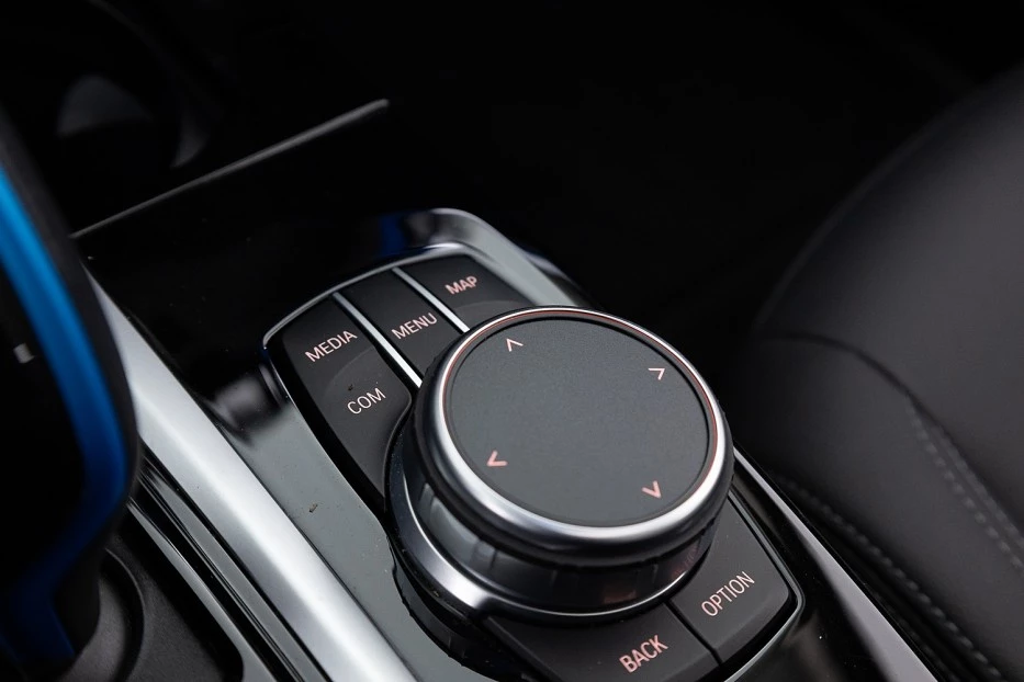 BMW iX3 – foto 40