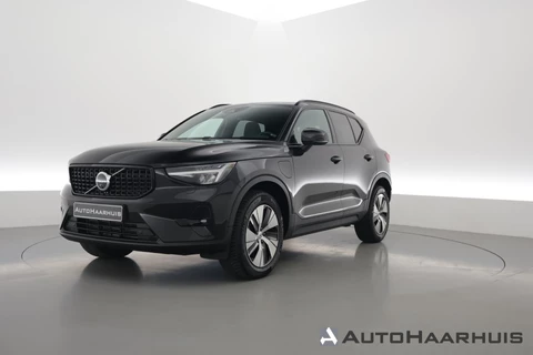Volvo XC40 1.5 T5 Plug-in hybrid Plus Dark | Rijklaar! | Adapt. Cruise | Harman Kardon | Stoel- Stuurverw. | 360*+PDC | Keyless | Nav+CarPlay | Elek. Klep V