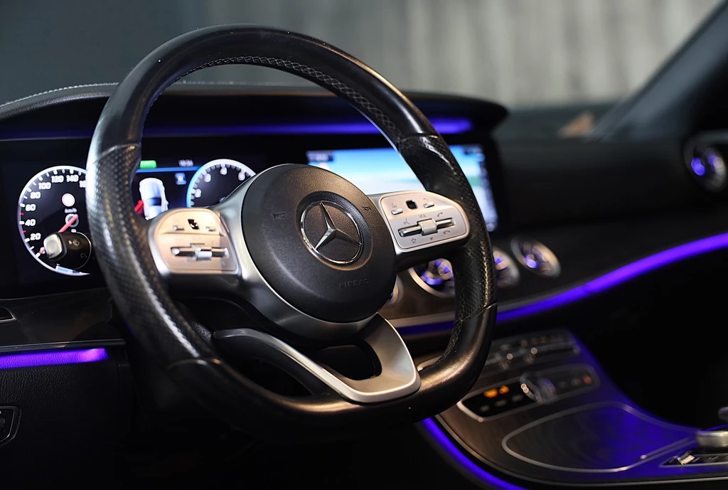 Mercedes-Benz E-Klasse – foto 20
