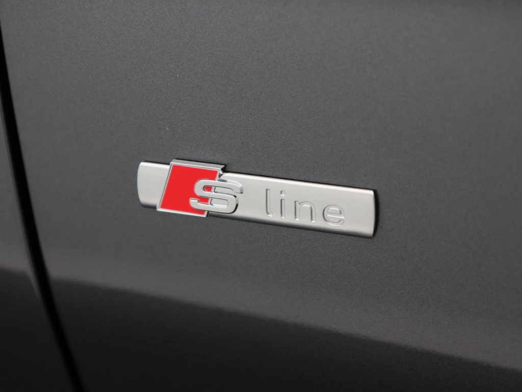 Audi Q6 e-tron – foto 13