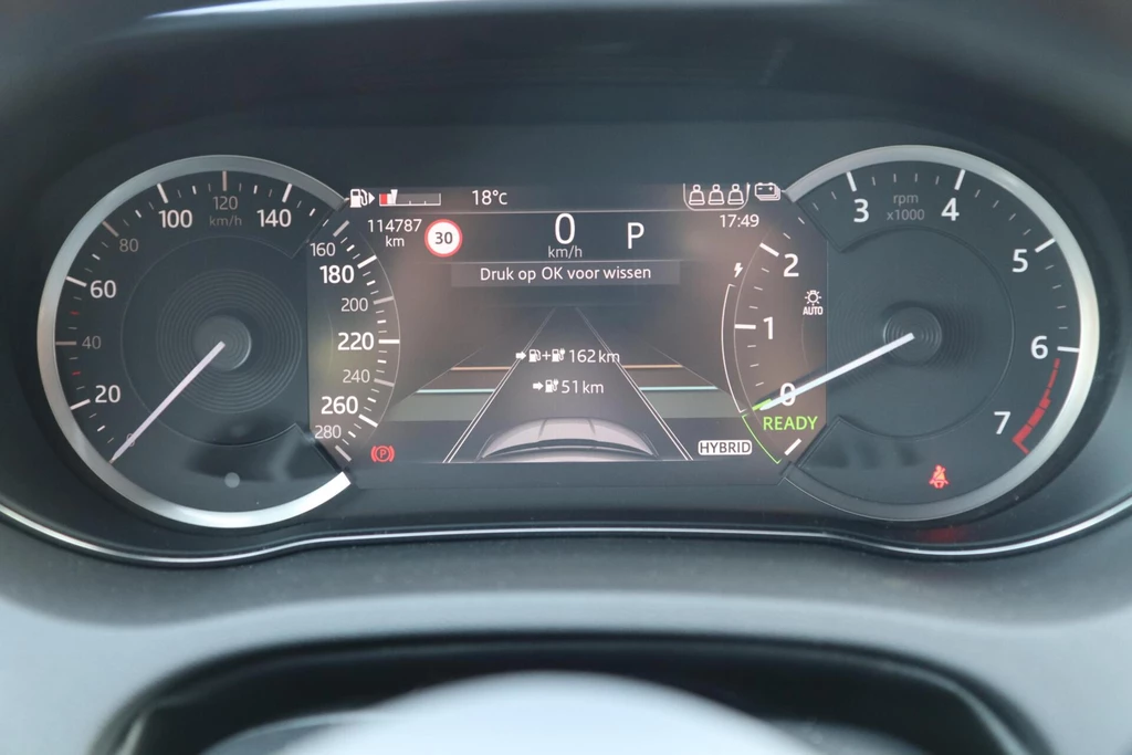 Jaguar E-PACE – foto 23