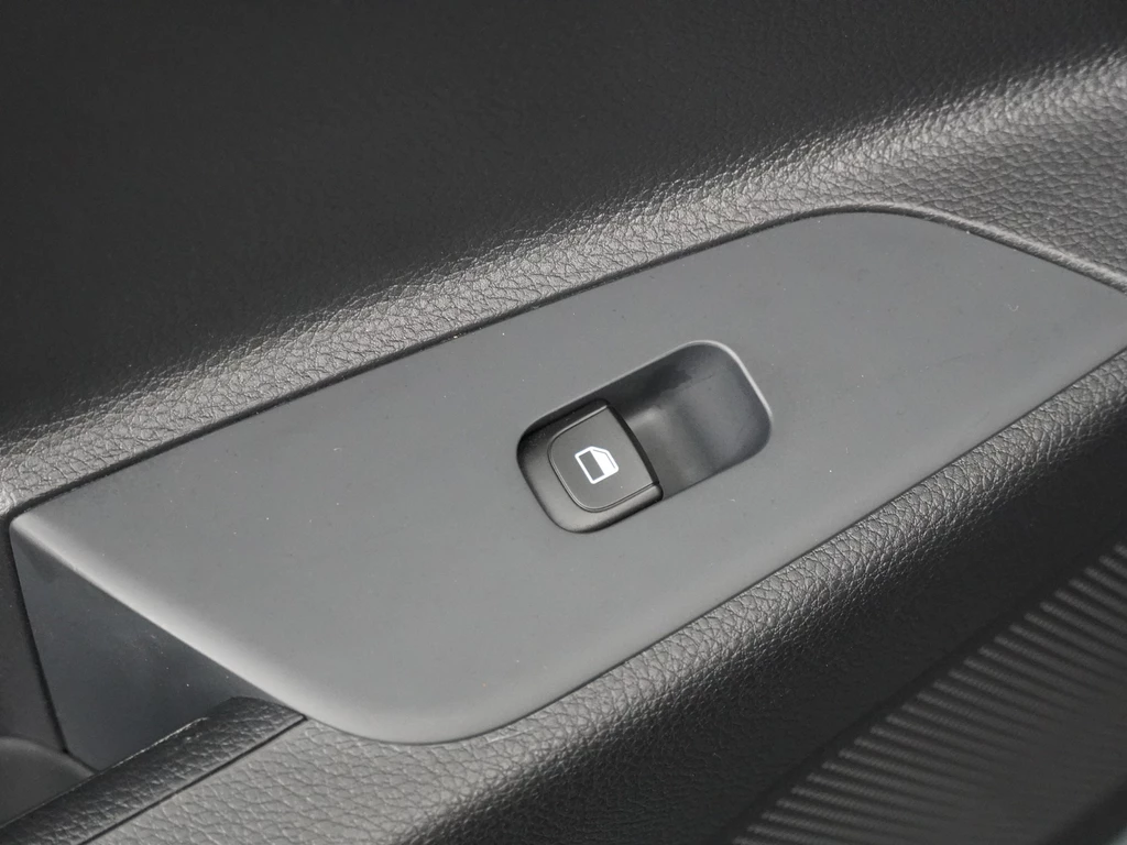 Kia Stonic – foto 37