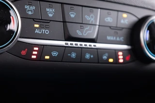 Ford Kuga – thumbnail 15