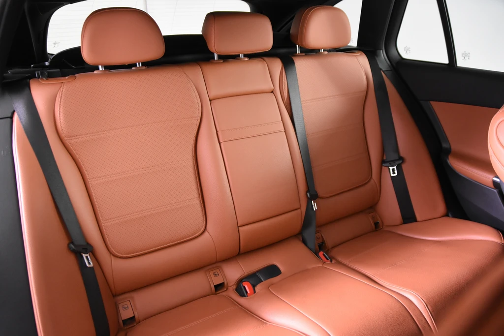 Mercedes-Benz C-Klasse – foto 18