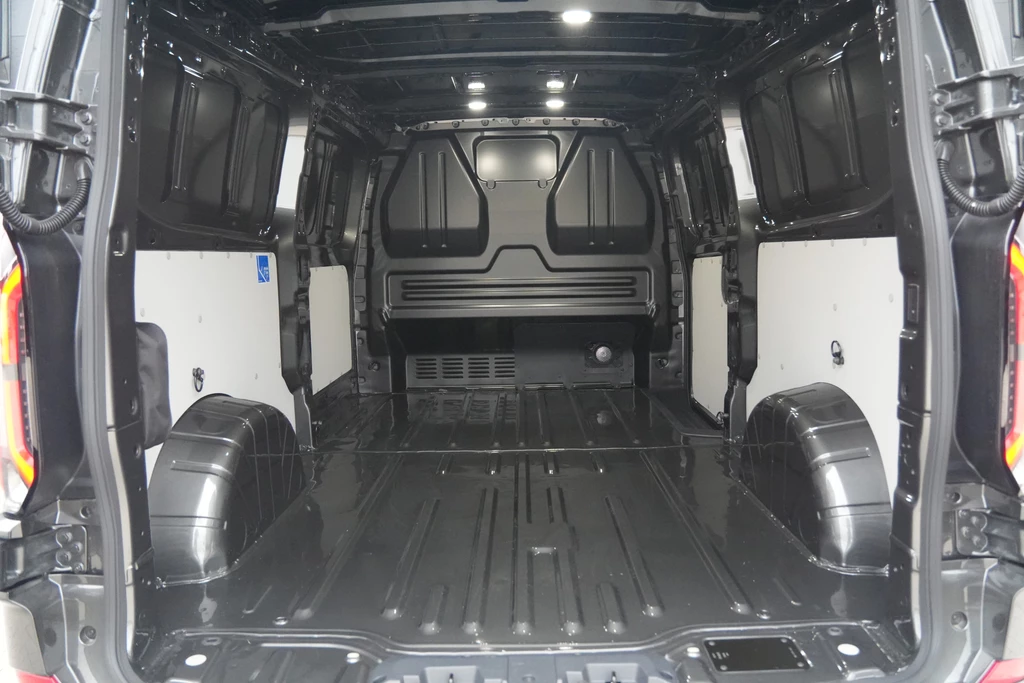 Ford E-Transit Custom – foto 11