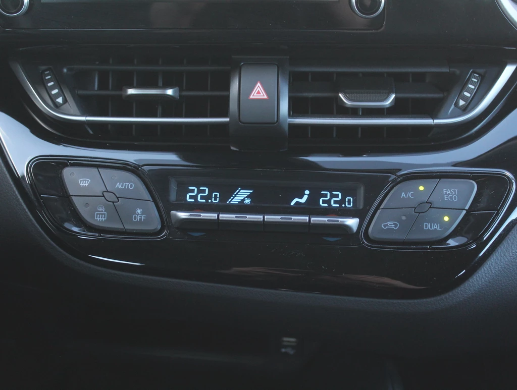 Toyota C-HR – foto 20