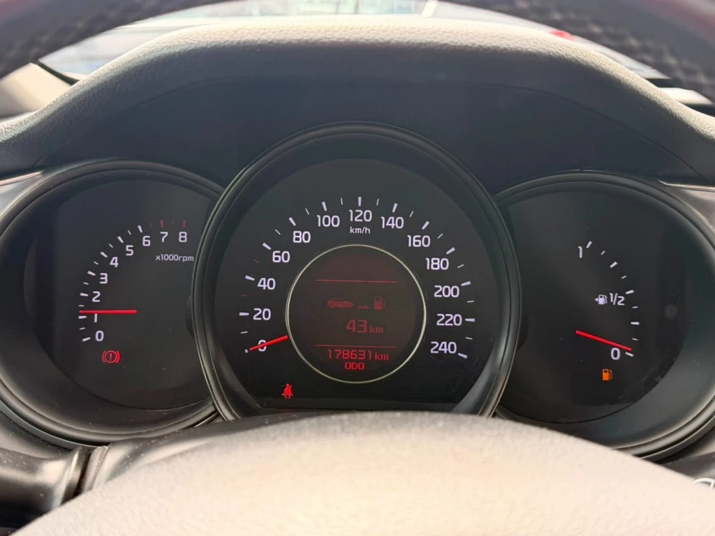 Kia Ceed – foto 9