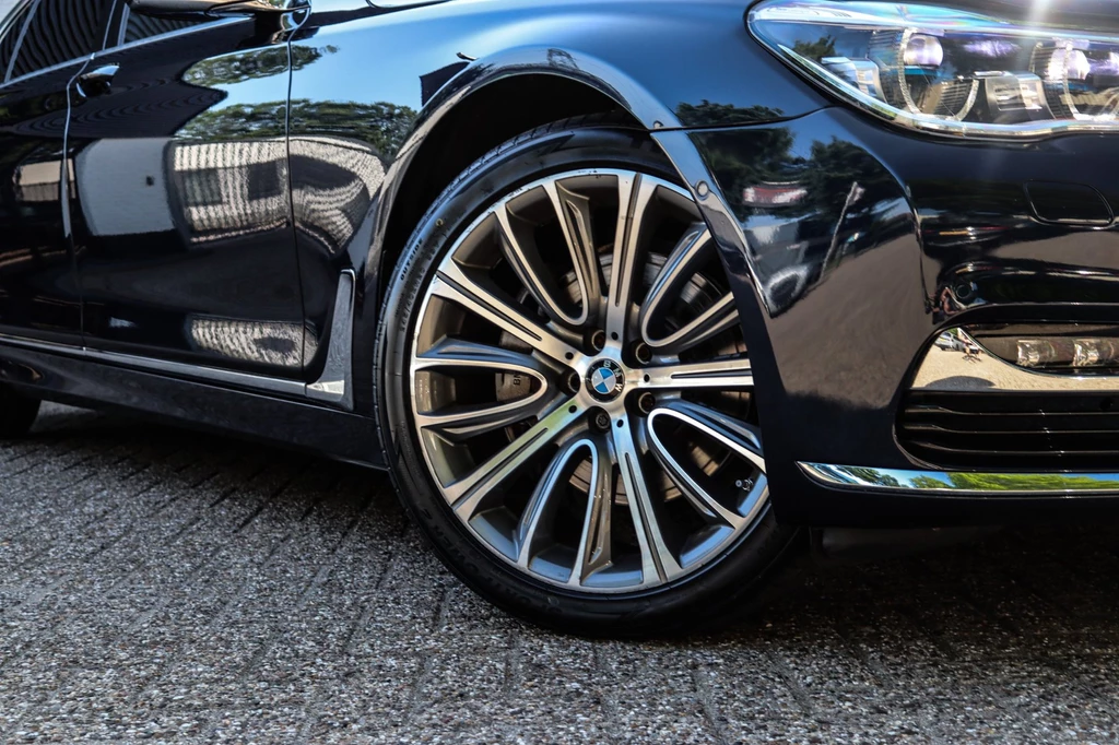 BMW 7 Serie – foto 10