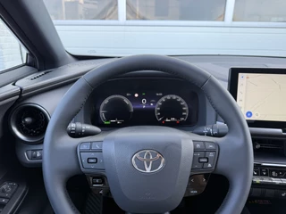 Toyota C-HR – thumbnail 14